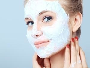 gelatin mask to rejuvenate the skin